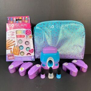 Go Glam Glitter Nails Press-On Kit with Purple/Blue Shades with Travel Bag